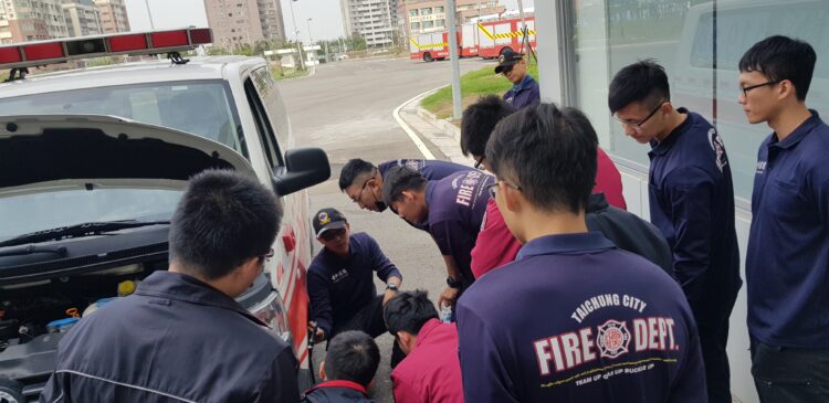 提升消防員出勤安全-中市消防局設消防車專用駕訓場