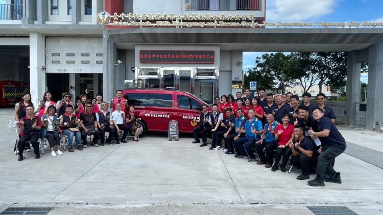 救災量能提升！-台中市恆愛慈善會捐贈中市府消防警備車