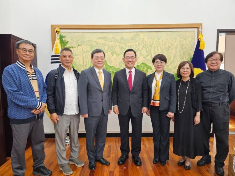 台中國際文化交流大突破！-文化局長率團拜會韓國國會副議長、首爾文化本部長